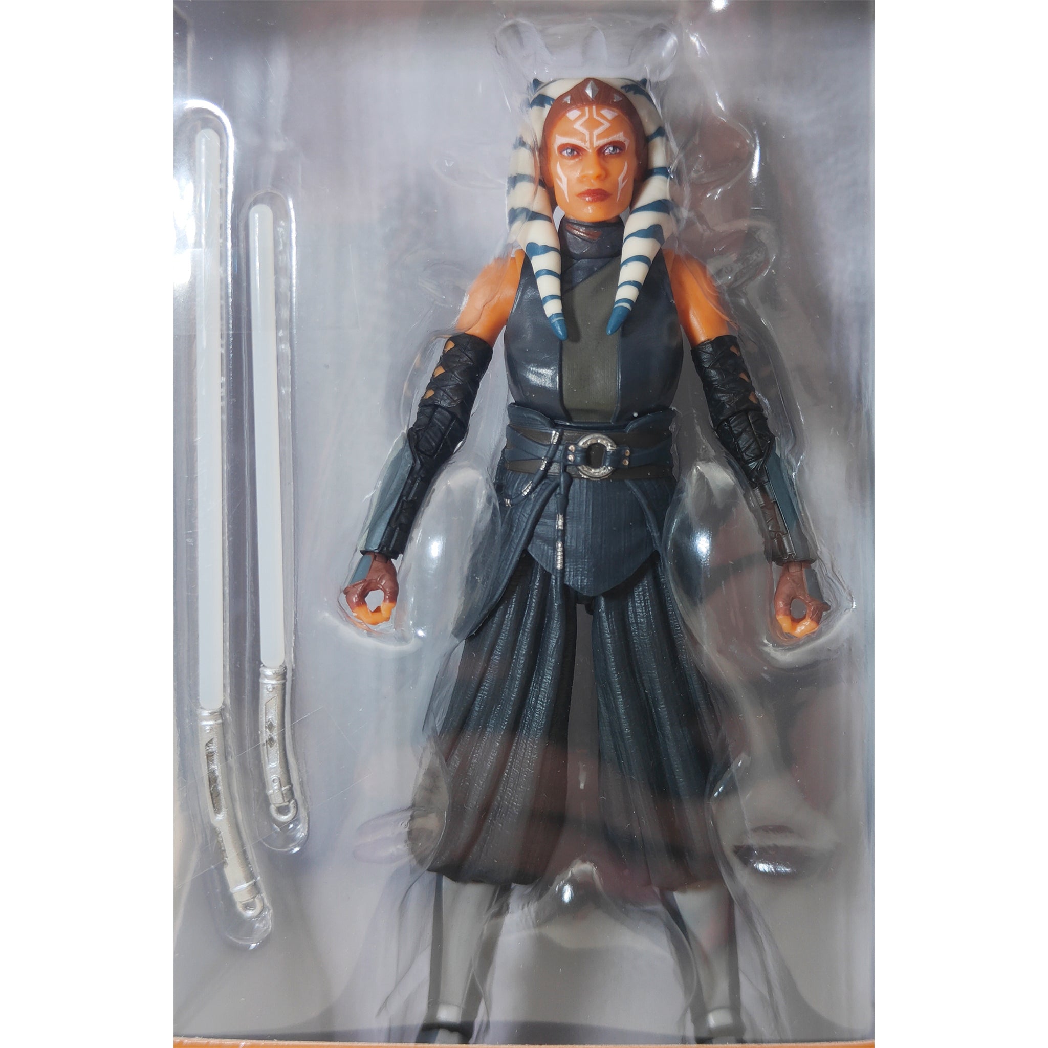 Star Wars Ahsoka Tano The Mandalorian Black Series Action Figure 2021