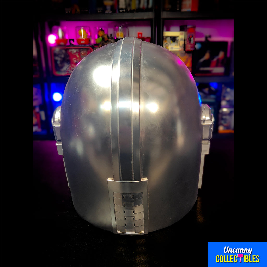 Star Wars Black Series  The Mandalorian Electronic Helmet Hasbro 2021 – Star Wars, Hasbro, 35 cm, 2021, pre-owned collector piece, Uncanny Collectibles Dublin Ireland