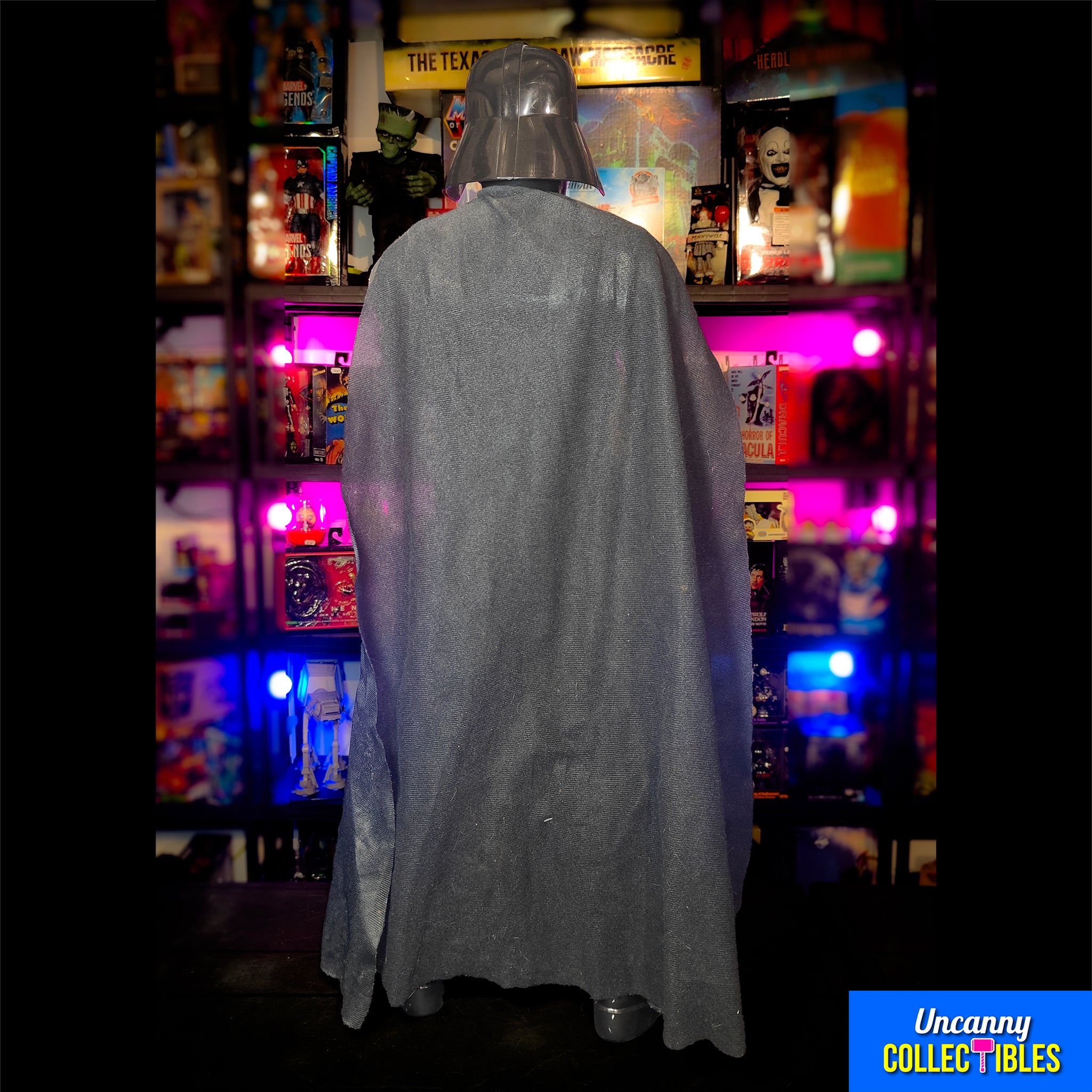 Star Wars Darth Vader Jakks Pacific Giant Action Figure 2013 76cm – Star Wars, JAKKS Pacific, 76 cm, 2013, pre-owned collector piece, Uncanny Collectibles Dublin Ireland