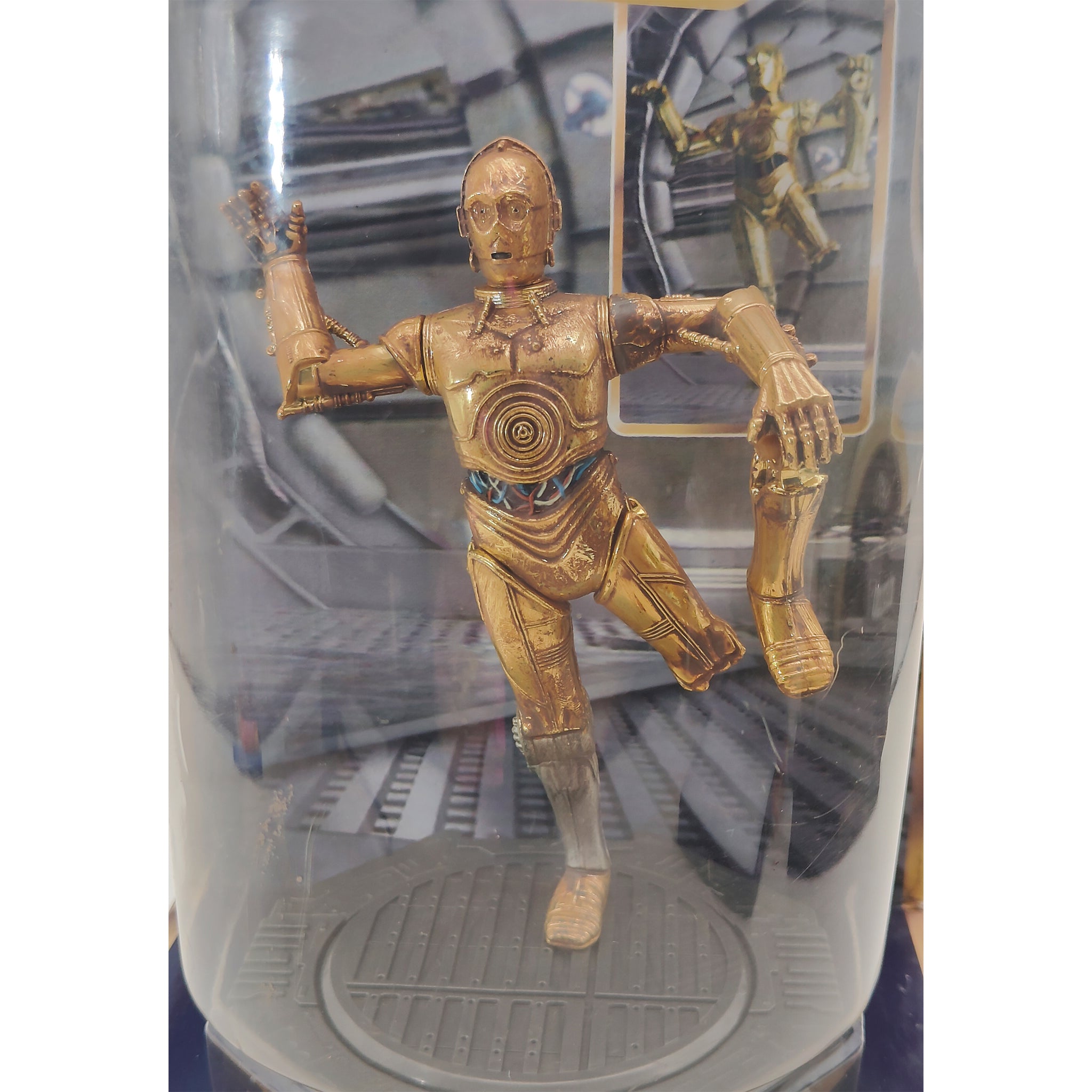Star Wars Epic Force C3P0 Rotating Hasbro Figure 1997 16cm – Star Wars, Hasbro, 16 cm, 1997, pre-owned collector piece, Uncanny Collectibles Dublin Ireland