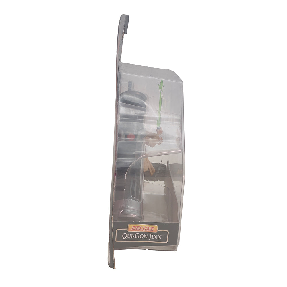 Star Wars Episode 1 Deluxe Qui Gon Jinn 3.75 Inch Action Figure With Lightsaber Handle Hasbro 1999 – Star Wars, Hasbro, 9.5 cm, 1999, pre-owned collector piece, Uncanny Collectibles Dublin Ireland