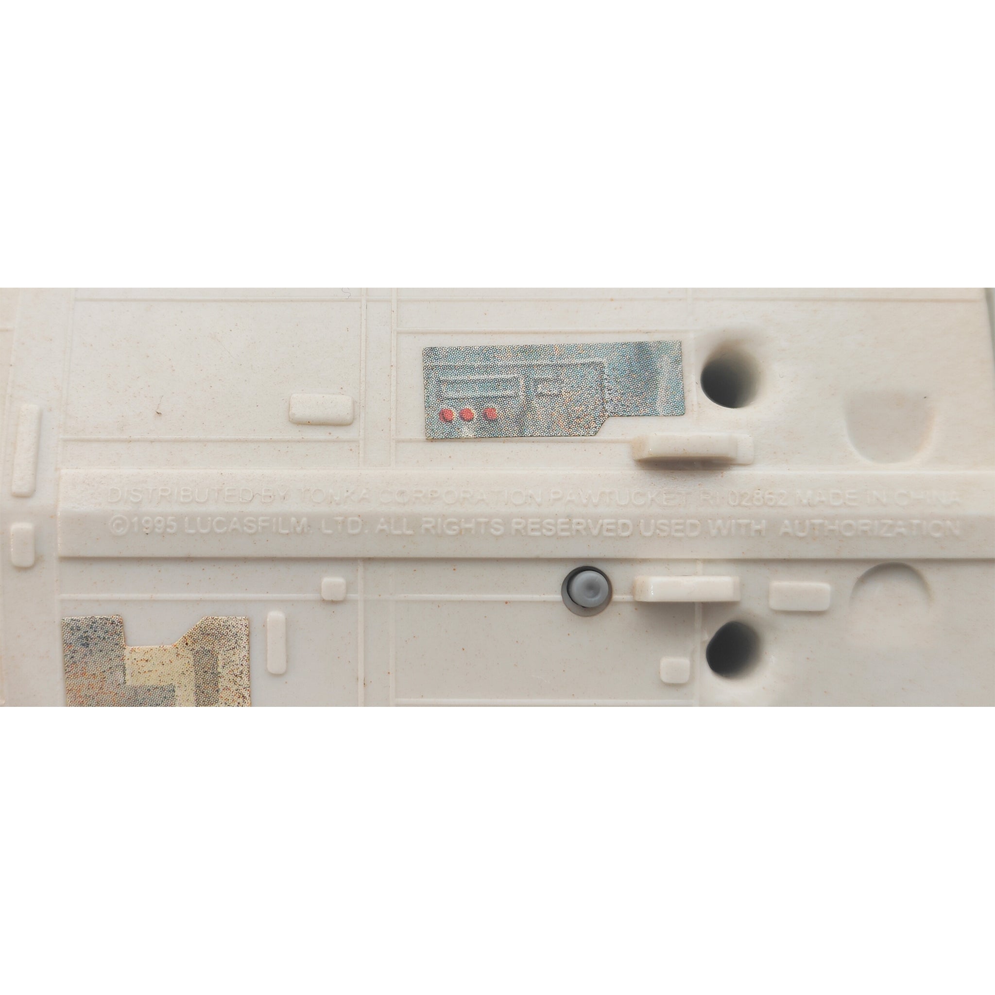 Star Wars Power of the Force Luke Skywalker X-Wing Pilot And Electronic X-Wing Fighter 3.75 Inch Action Figure 1995 Red Euro Tri Logo – Star Wars, Hasbro, 9.5 cm, 1995, pre-owned collector piece, Uncanny Collectibles Dublin Ireland