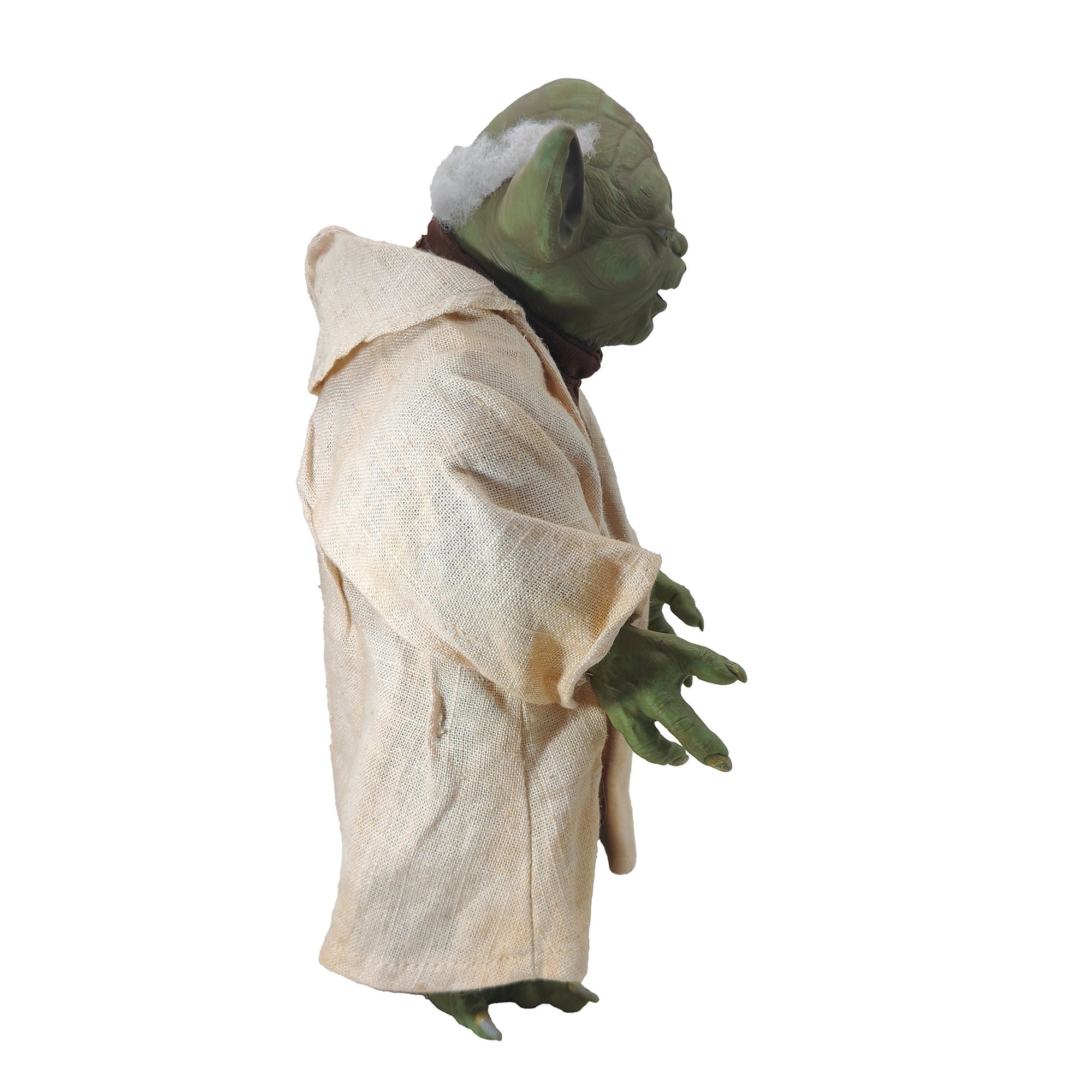 Star Wars Revenge of the Sith Call Upon Yoda Interactive Storytelling Jedi Master Figure - For Display Only