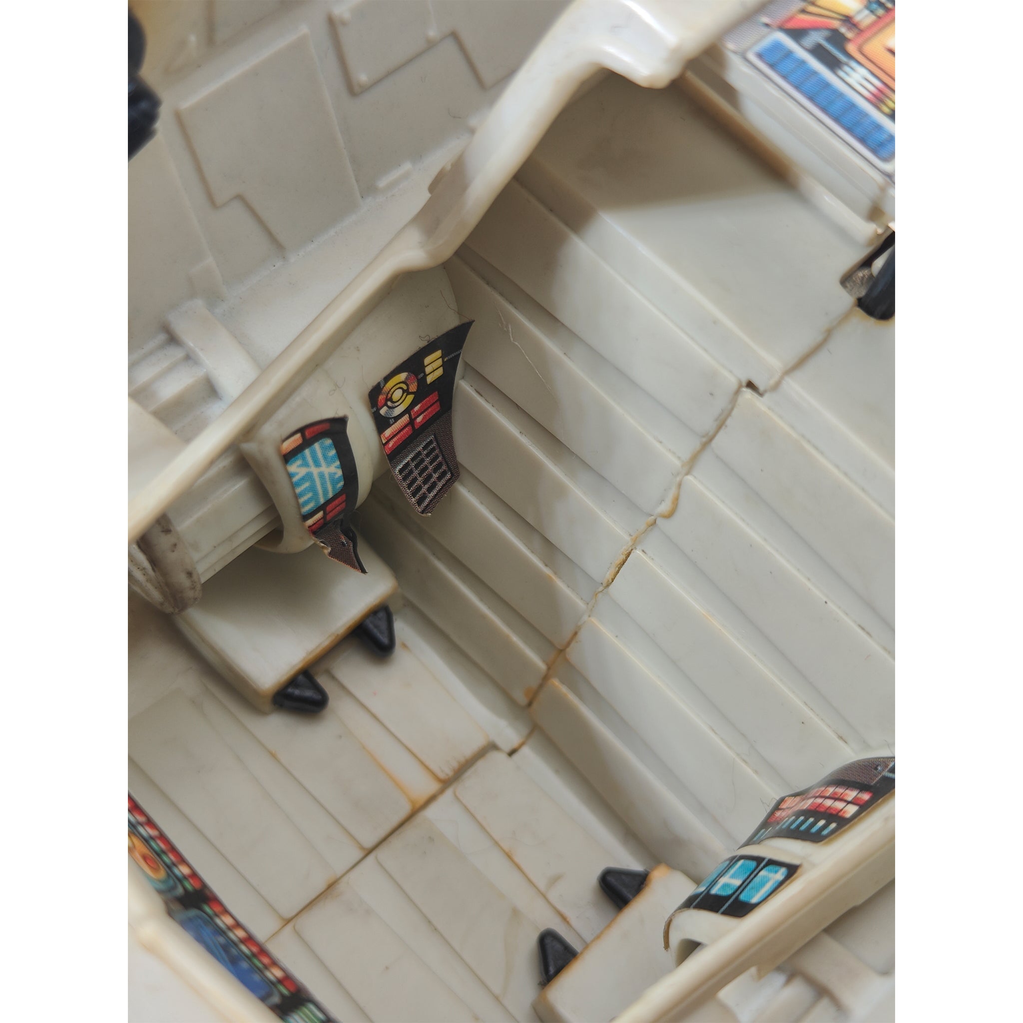 Star Wars ROTJ ISP 6 Imperial Shuttle Pod Vehicle 3.75 Inch Scale Kenner 1983 70890 – Star Wars, Kenner, 9.5 cm, 1983, pre-owned collector piece, Uncanny Collectibles Dublin Ireland