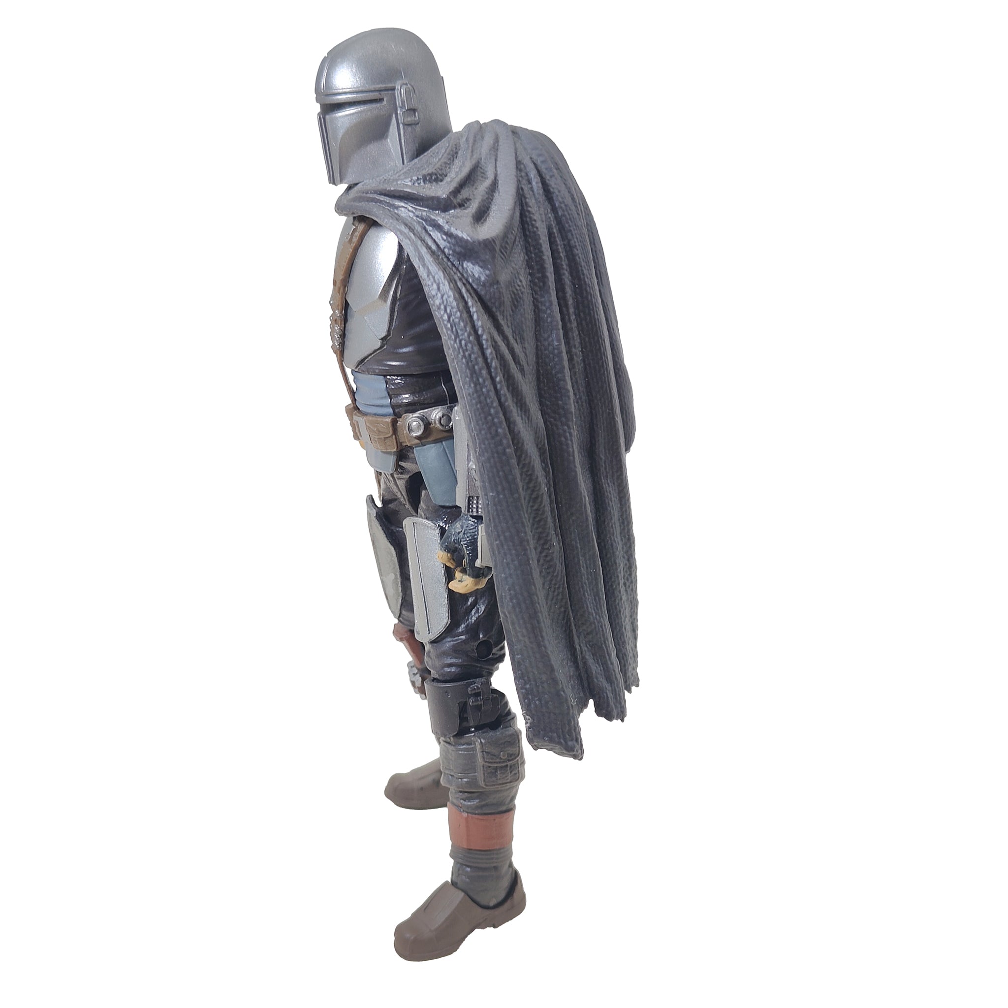 Star Wars The Mandalorian Black Series The Mandalorian Beskar Armor Hasbro Action Figure 2020 15cm – Star Wars, Hasbro, 15 cm, 2020, pre-owned collector piece, Uncanny Collectibles Dublin Ireland