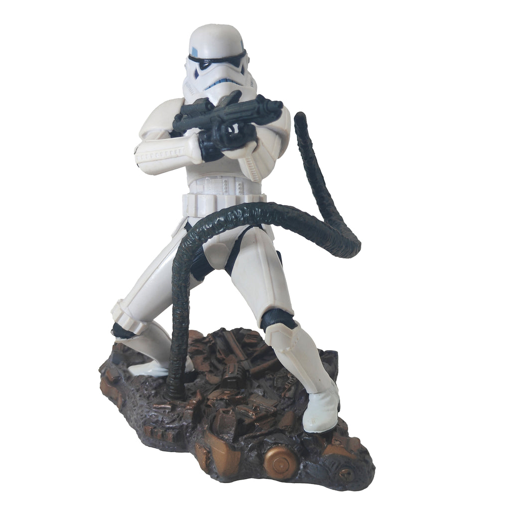 Star Wars Unleashed Han Solo In Stormtrooper Disguise Hasbro Statue 2005 15cm – Star Wars, Hasbro, 15 cm, 2023, pre-owned collector piece, Uncanny Collectibles Dublin Ireland