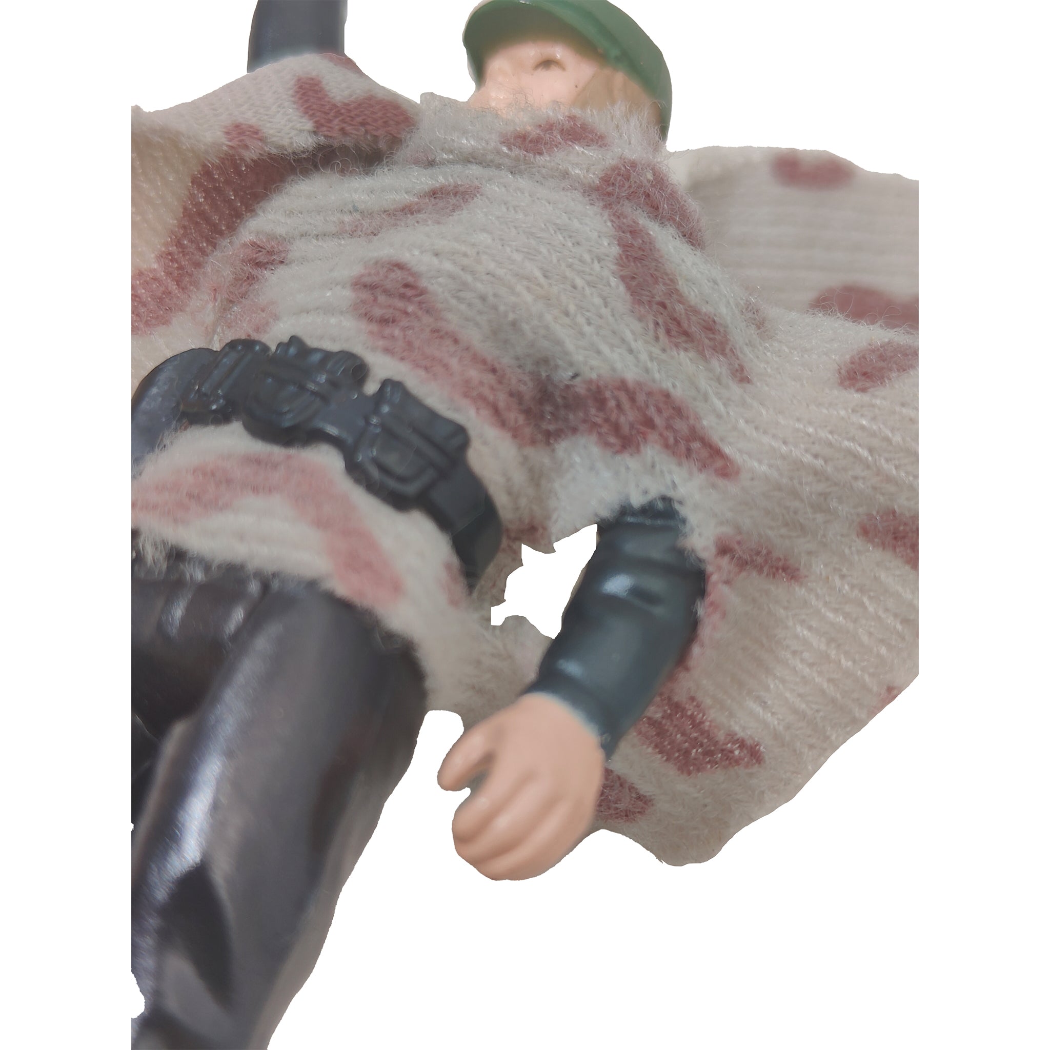 Star Wars Vintage Luke Skywalker Battle Poncho Last 17 Figure Tri-Logo Complete 1985 – Star Wars, Palitoy, 9.5 cm, 1985, pre-owned collector piece, Uncanny Collectibles Dublin Ireland