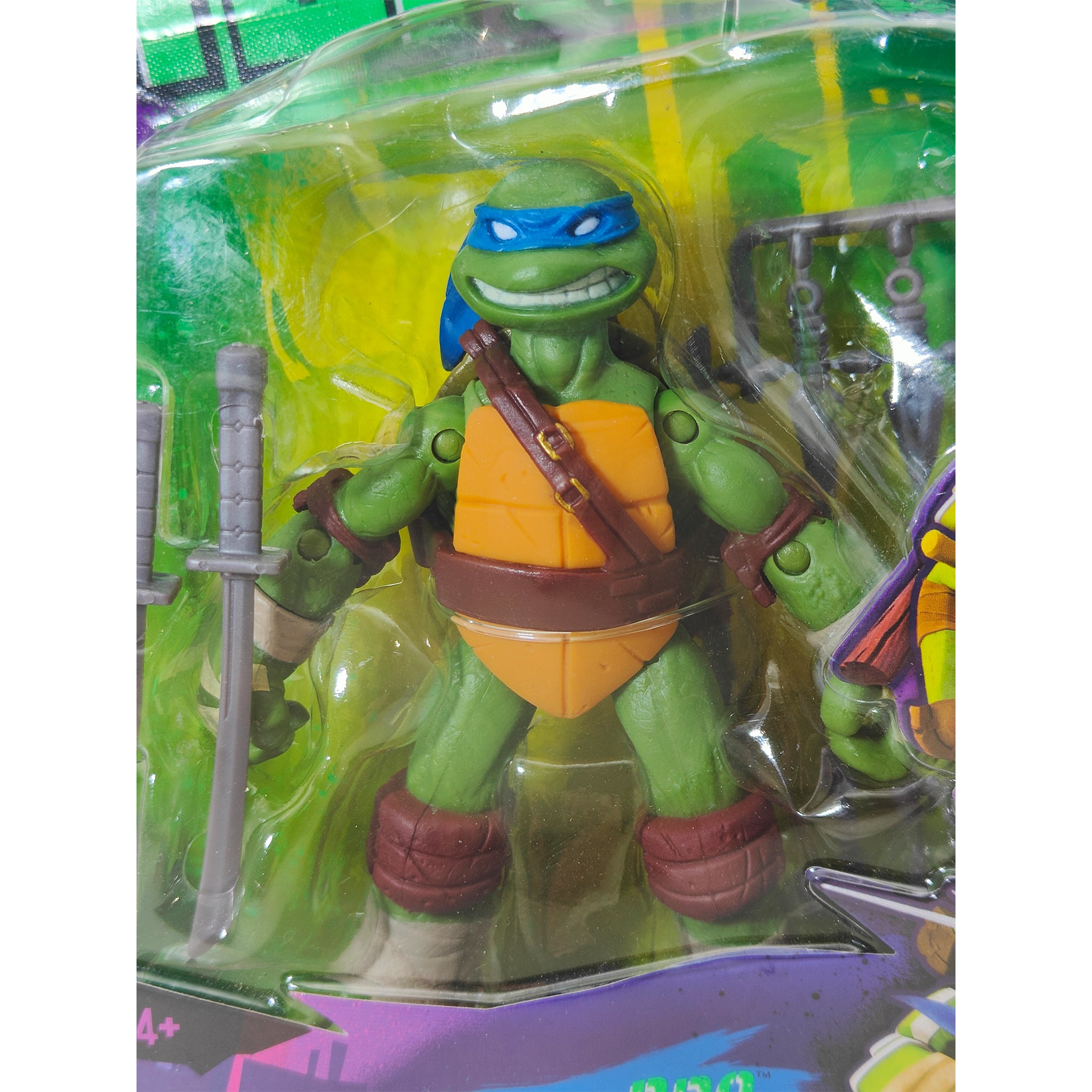 Teenage Mutant Ninja Turtles 2014 Series Leonardo Playmates Toys Action Figure