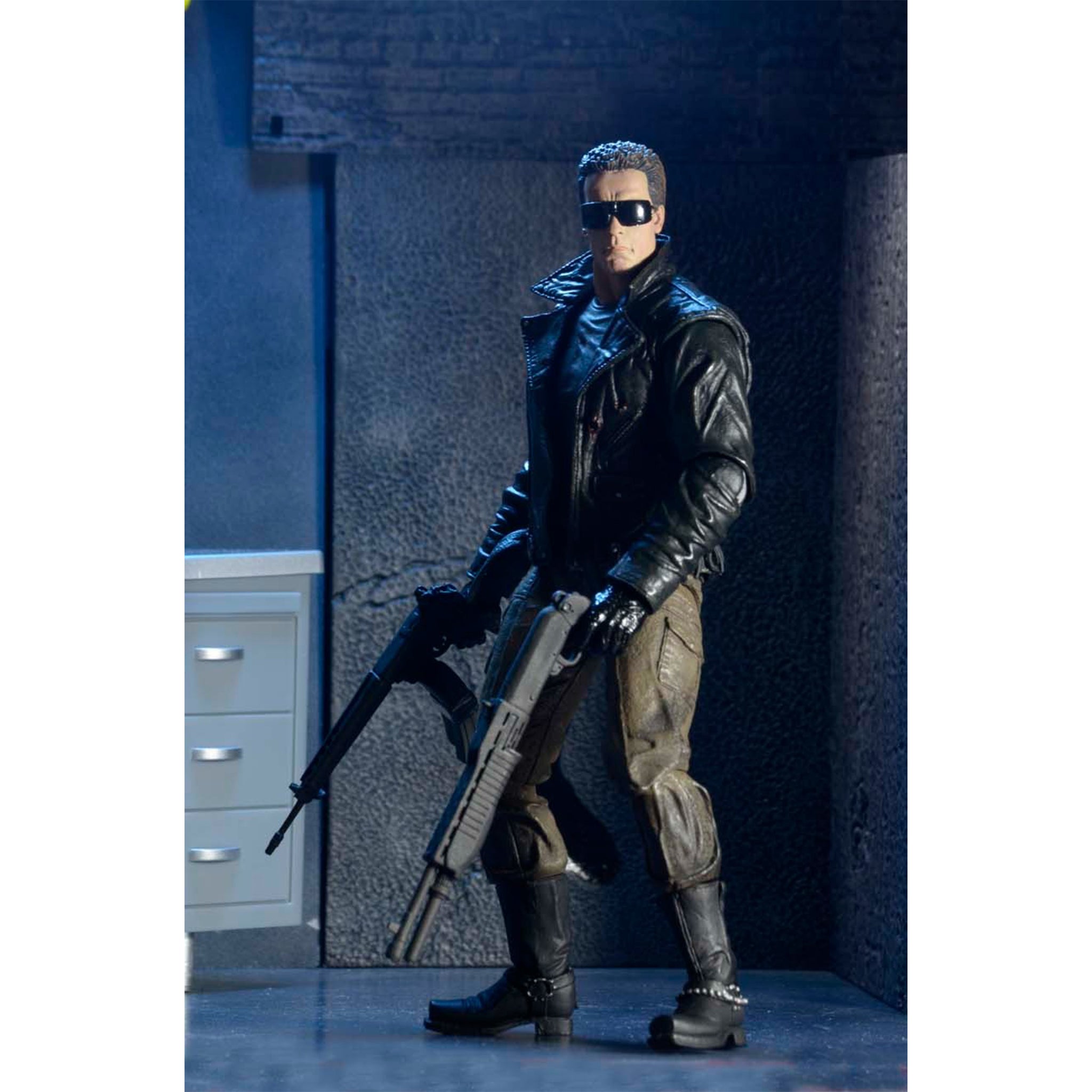 Terminator T-800 Police Station Assault Ultimate NECA Action Figure