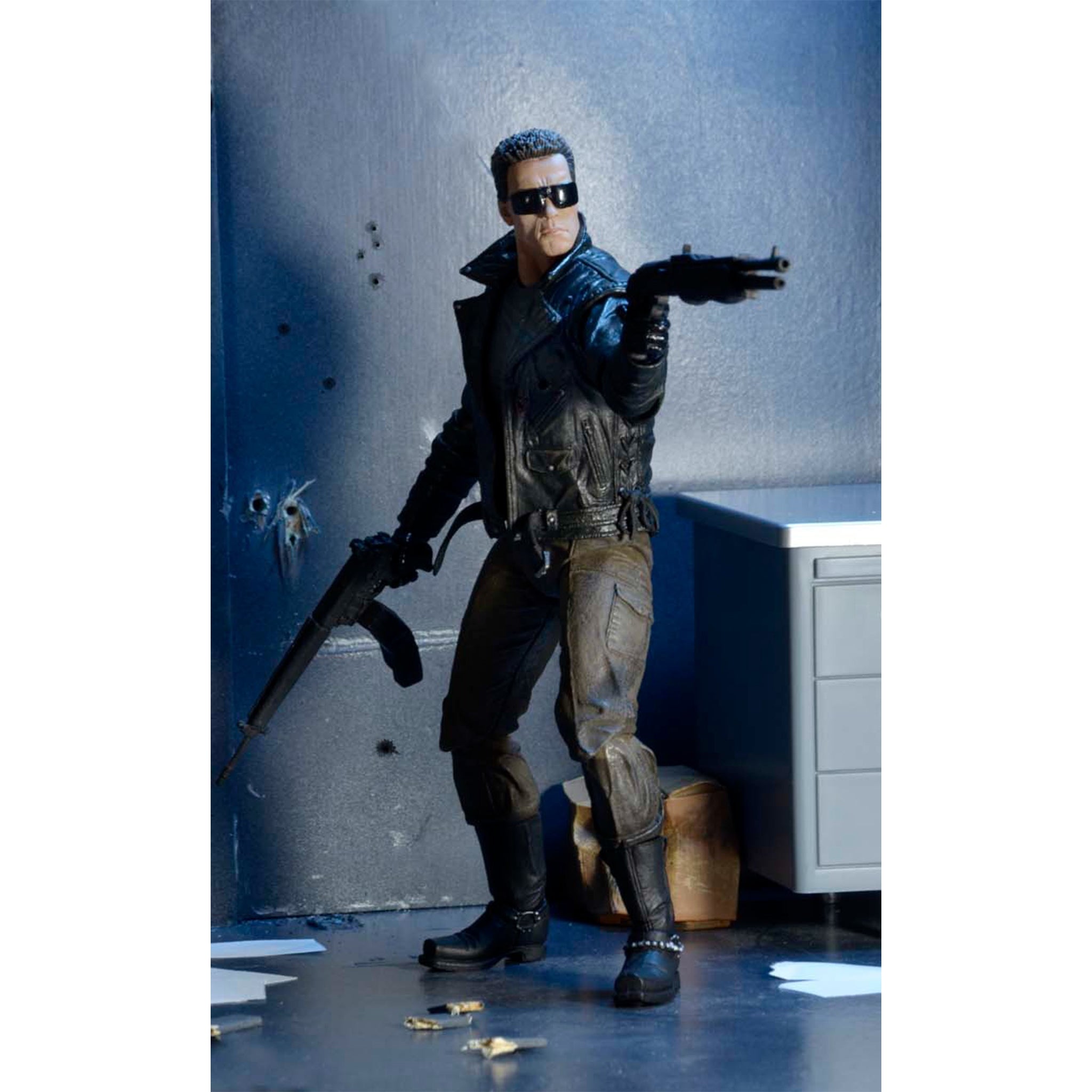 Terminator T-800 Police Station Assault Ultimate NECA Action Figure