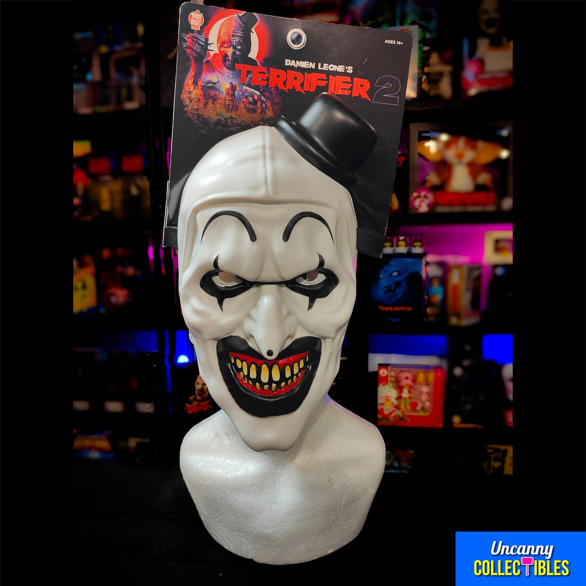 Terrifier 2 Art the Clown Trick Or Treat Studios Retro Mask