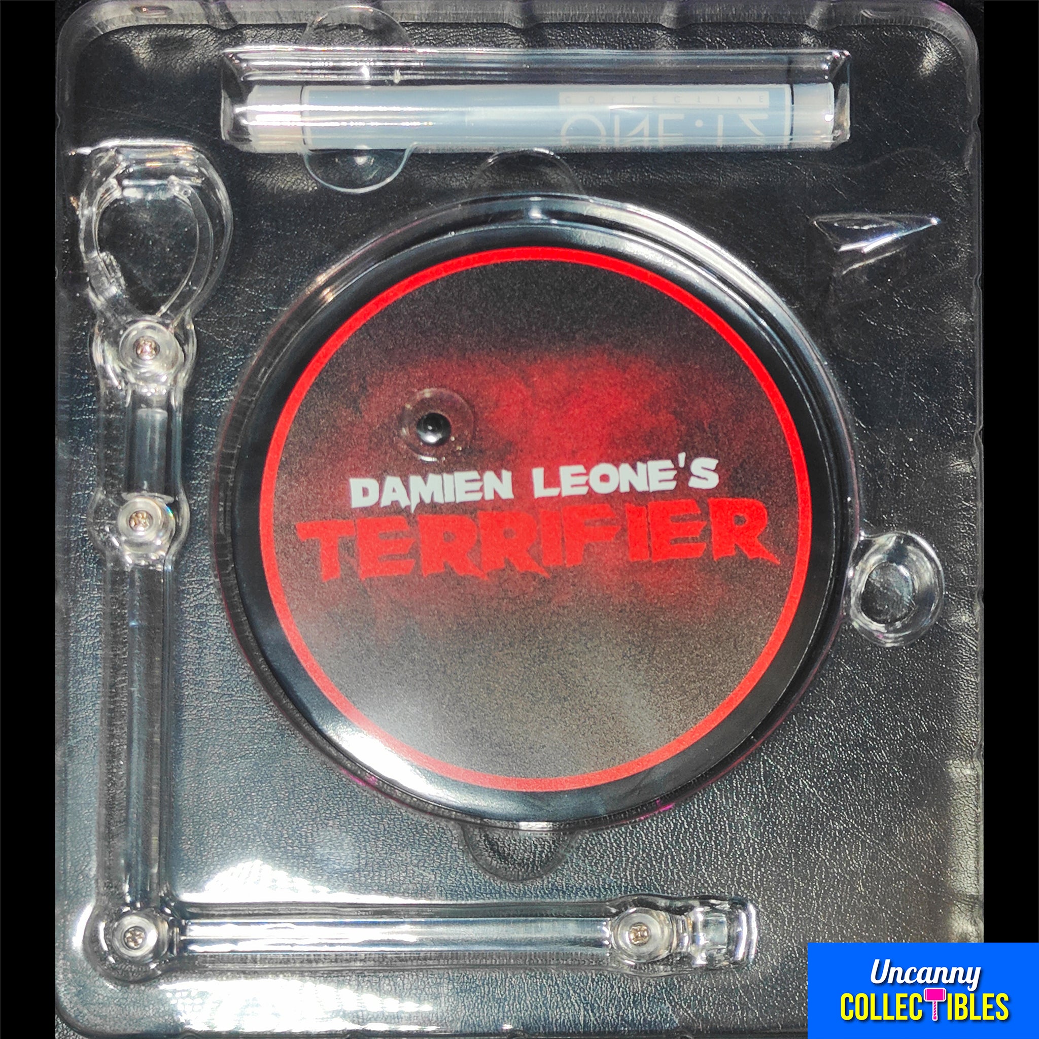 Terrifier Art The Clown Mezco Toyz One:12 Collective Deluxe Action Figure 2025 17cm – Terrifier, Mezco Toyz, 17 cm, 2025, brand new collector item, Uncanny Collectibles Dublin Ireland