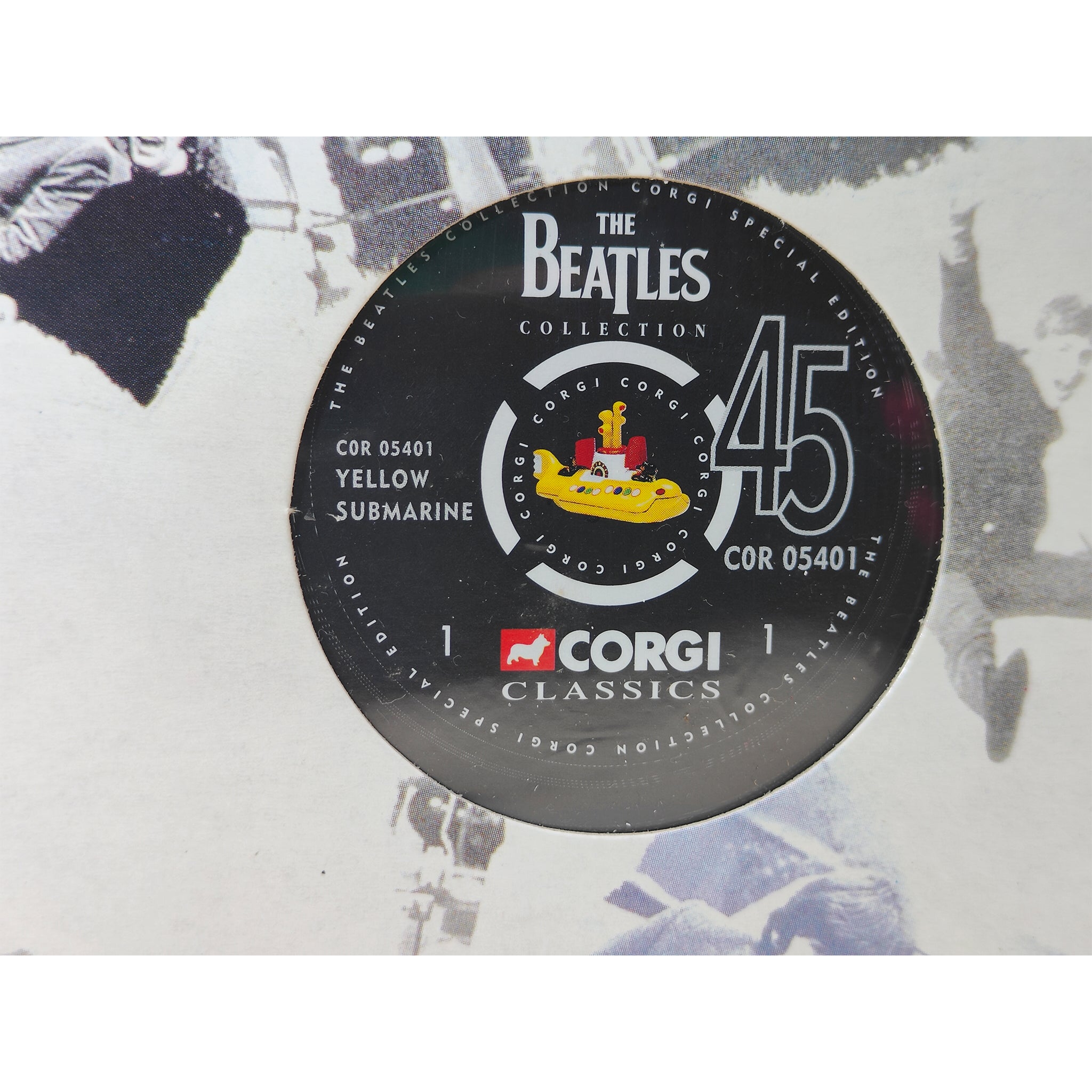 The Beatles Yellow Submarine Corgi Classics Diecast 05401 1997