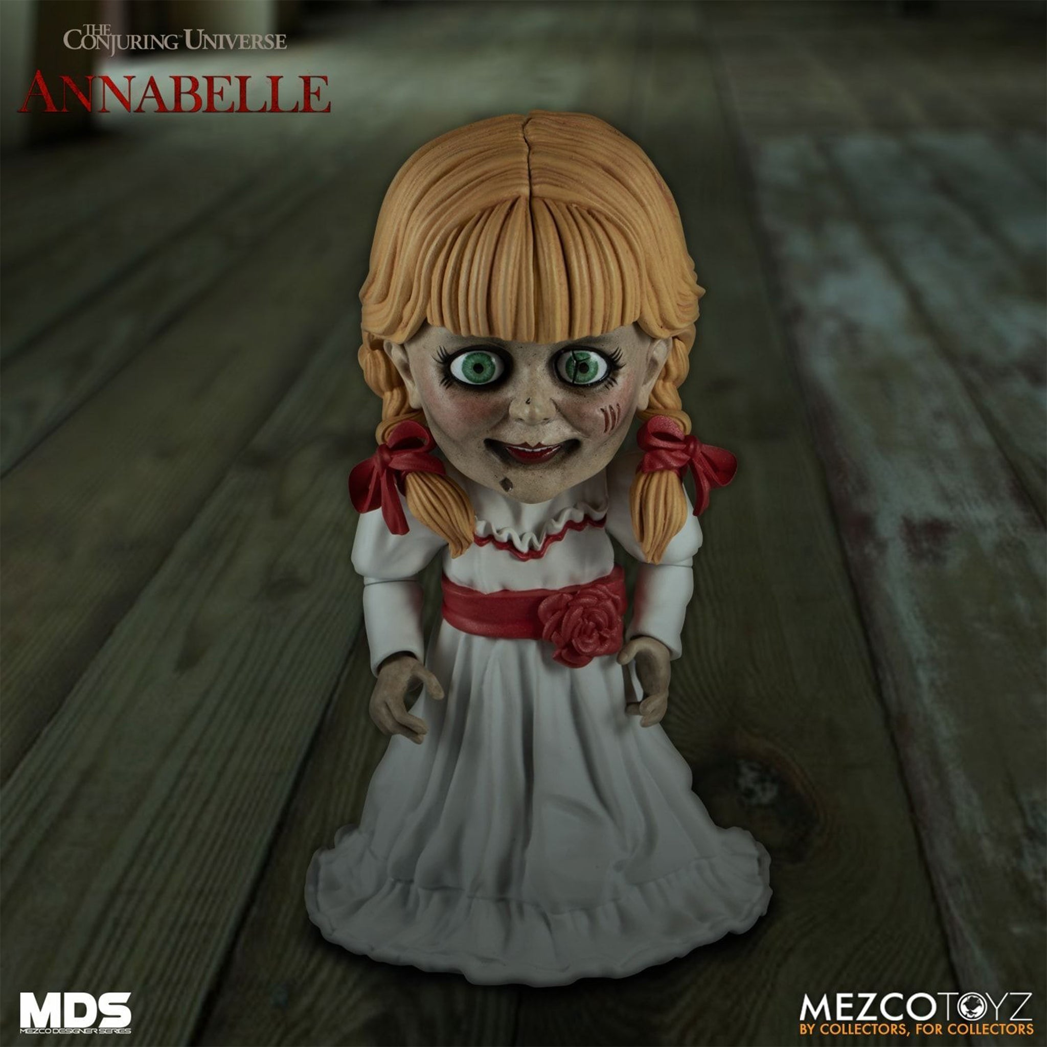 The Conjuring Annabelle MDS Mezco Designer Series Roto Plush Figure