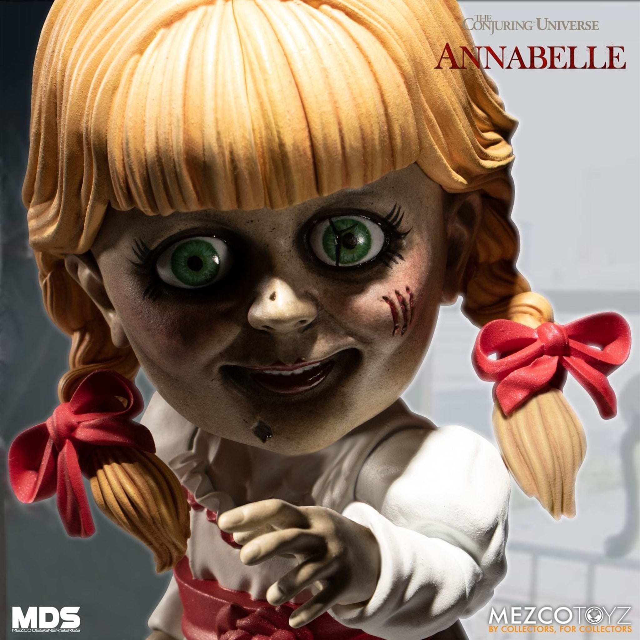 The Conjuring Annabelle MDS Mezco Designer Series Roto Plush Figure – photo 7 of 8