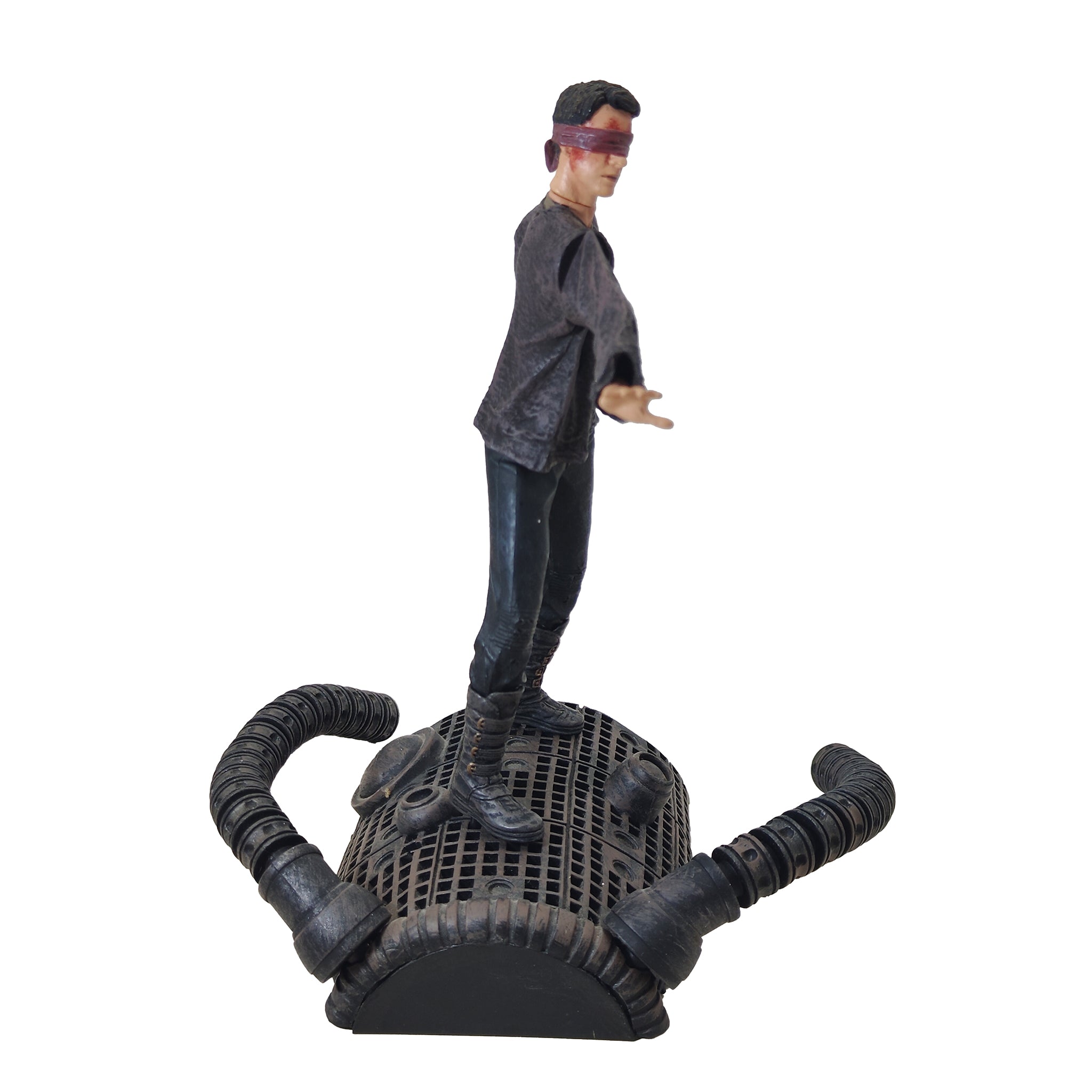 The Matrix Neo Real World Matrix Reloaded Revolutions Series 2 McFarlane Toys Action Figure 2003 16cm – Movie Icons & Heroes, McFarlane Toys, 16 cm, 2003, pre-owned collector piece, Uncanny Collectibles Dublin Ireland