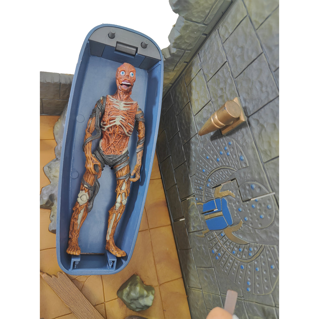 The Mummy The Tomb Electronic Re-Animation Playset Toy Island 1998 – Movie Icons & Heroes, Vintage Brands, 15 cm, 1998, pre-owned collector piece, Uncanny Collectibles Dublin Ireland