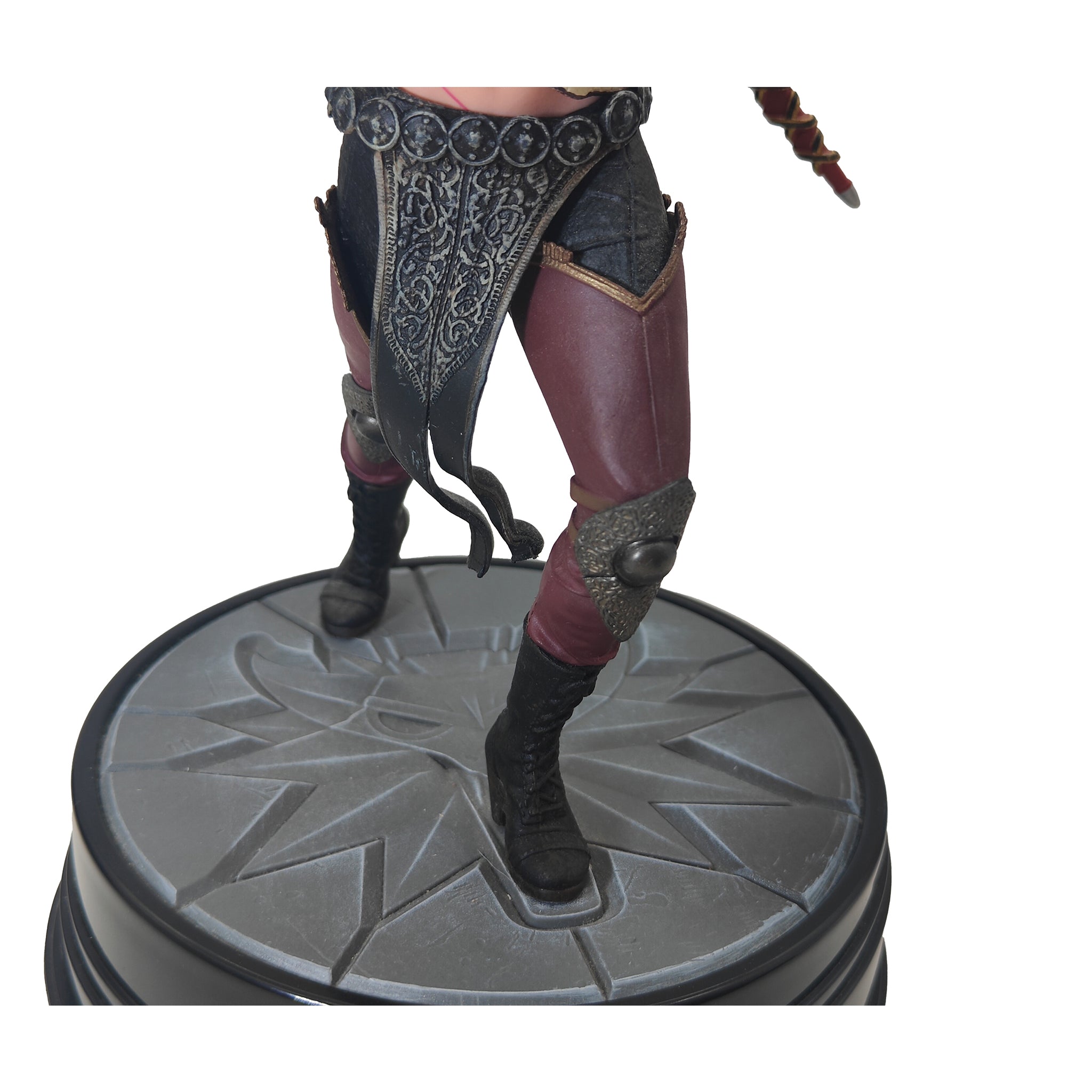 The Witcher 3 The Wild Hunt Ciri Dark Horse Deluxe Statue