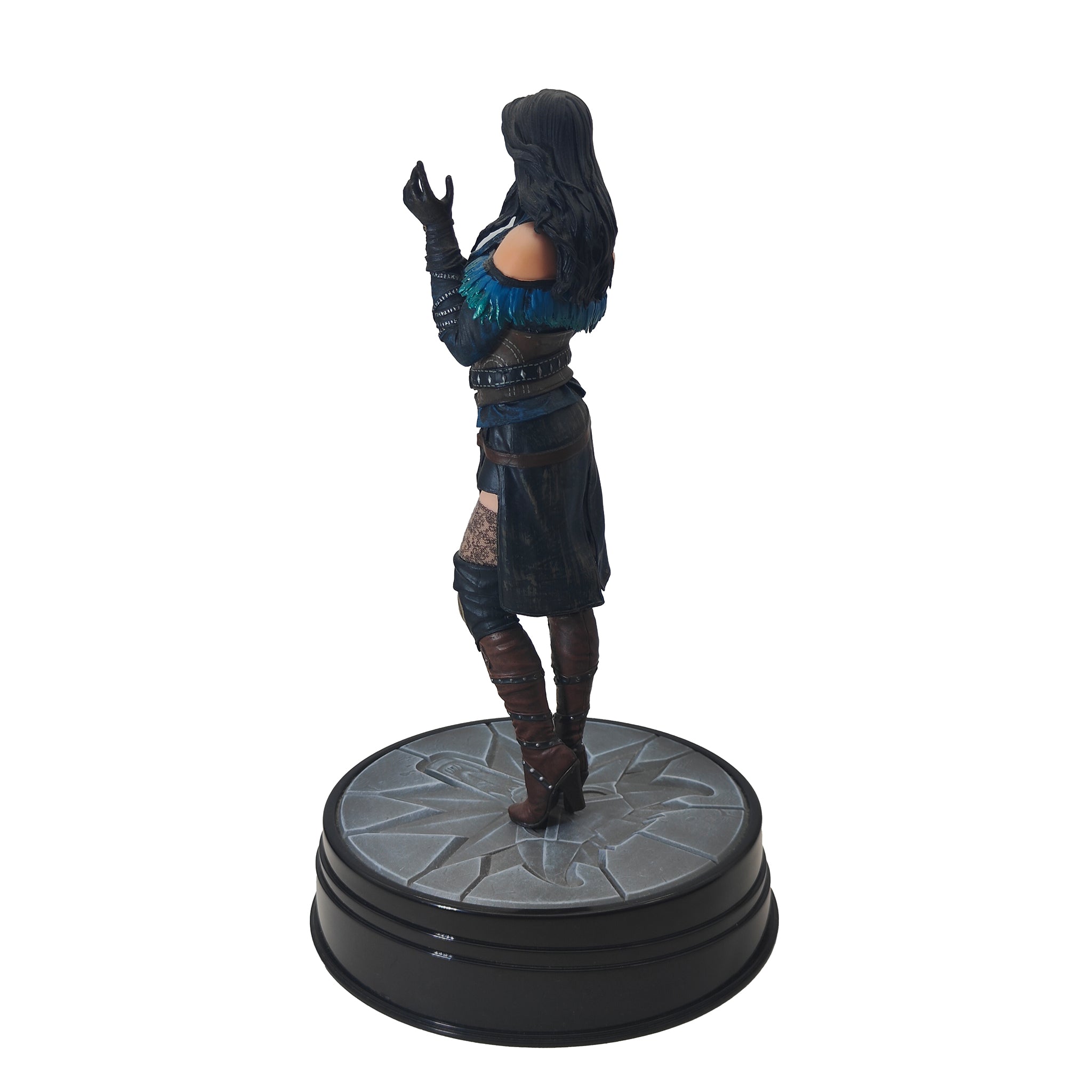 The Witcher 3 The Wild Hunt Yennefer of Vengerberg Dark Horse Deluxe Statue – Video Game Characters, Dark Horse Collectibles, 23 cm, pre-owned collector piece, Uncanny Collectibles Dublin Ireland