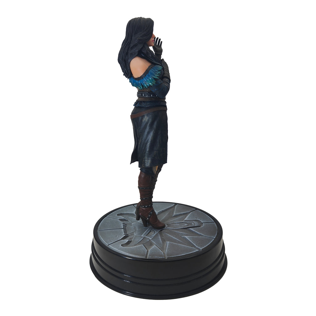 The Witcher 3 The Wild Hunt Yennefer of Vengerberg Dark Horse Deluxe Statue – Video Game Characters, Dark Horse Collectibles, 23 cm, pre-owned collector piece, Uncanny Collectibles Dublin Ireland