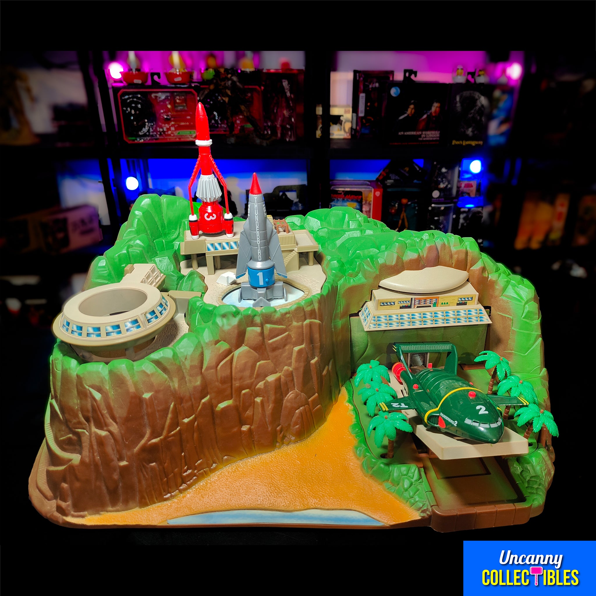 Thunderbirds Tracy Island Electronic Playset Vivid Imagination 2000 – Thunderbirds, Vivid Imaginations, 40 cm, 2000, pre-owned collector piece, Uncanny Collectibles Dublin Ireland