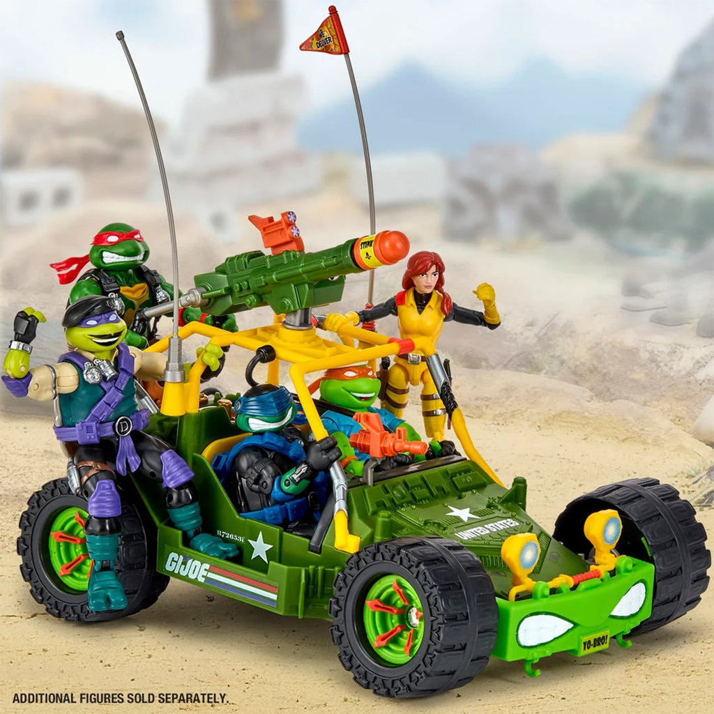 TMNT x GI Joe AWE Shell-Striker April O'Neil as Scarlett Playmates Vehicle
