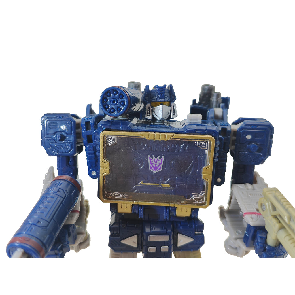 Transformers Generations Legacy Soundwave Voyager Class