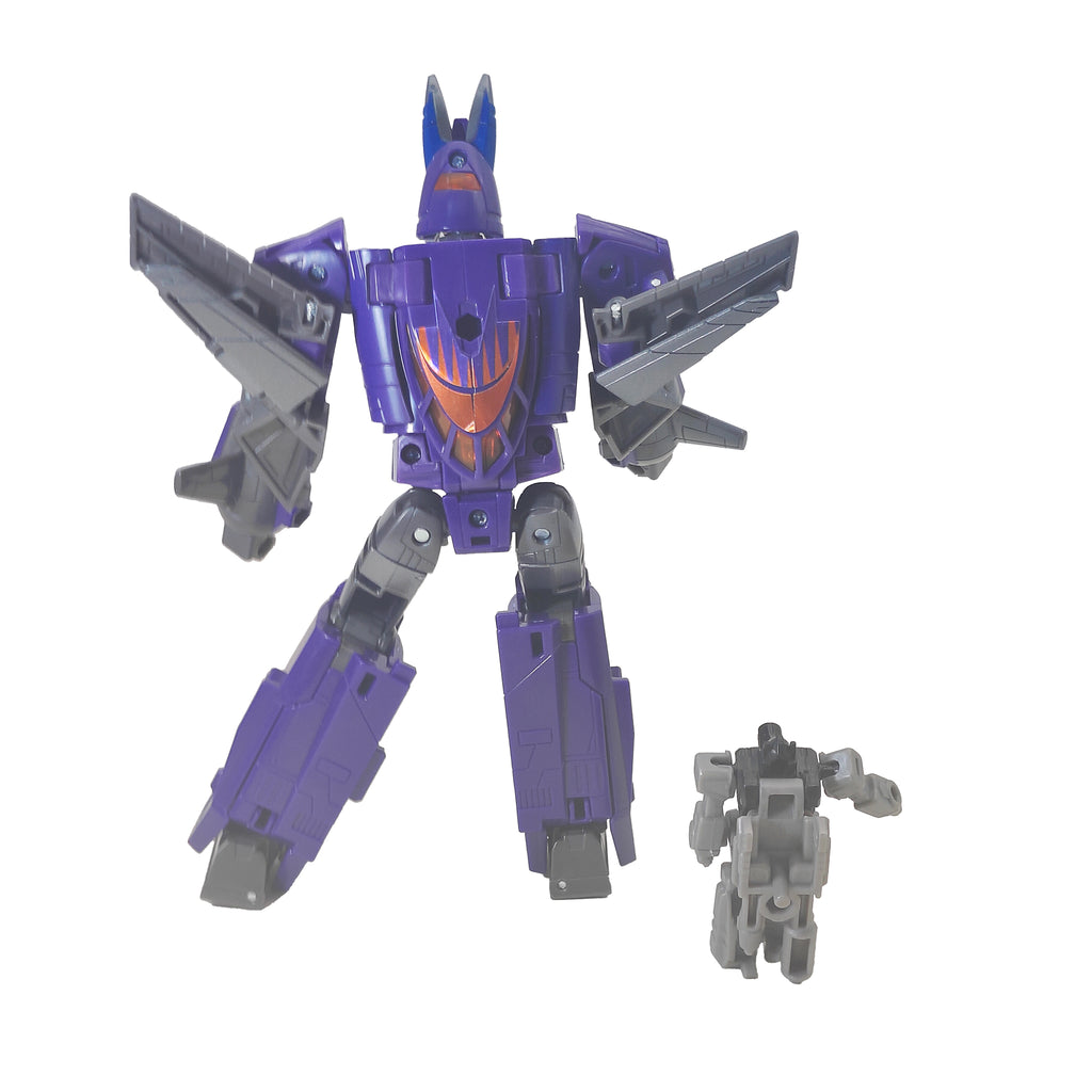 Transformers Generations Selects Legacy Cyclonus and Nightstick Voyager Class Action Figure Hasbro 2023 – Transformers, Hasbro, 18 cm, 2023, pre-owned collector piece, Uncanny Collectibles Dublin Ireland