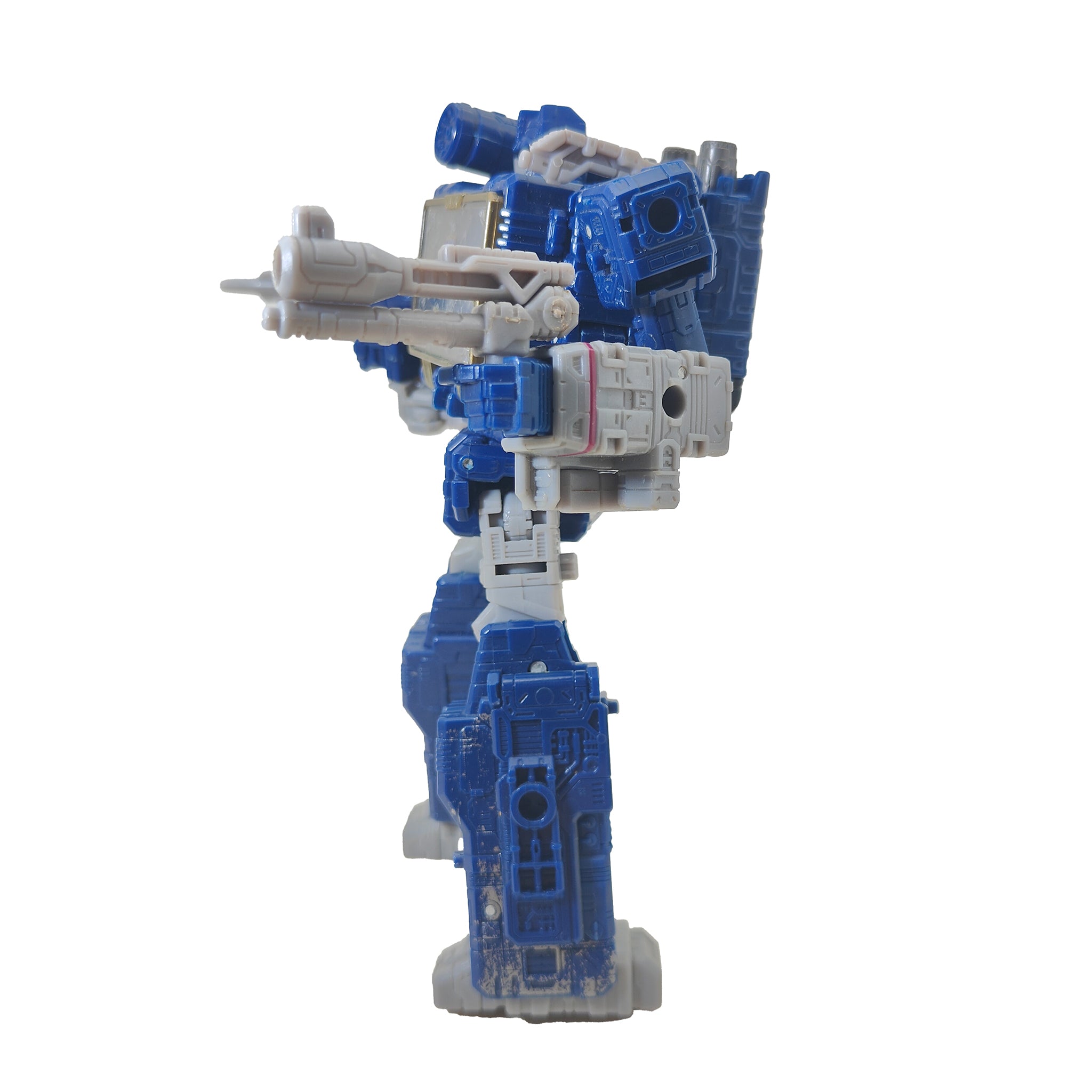 Transformers Generations Siege War for Cybertron Soundwave Voyager Class