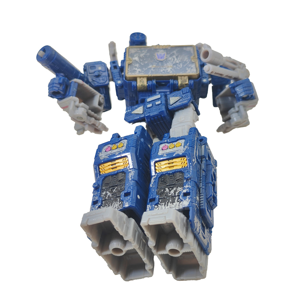 Transformers Generations Siege War for Cybertron Soundwave Voyager Class