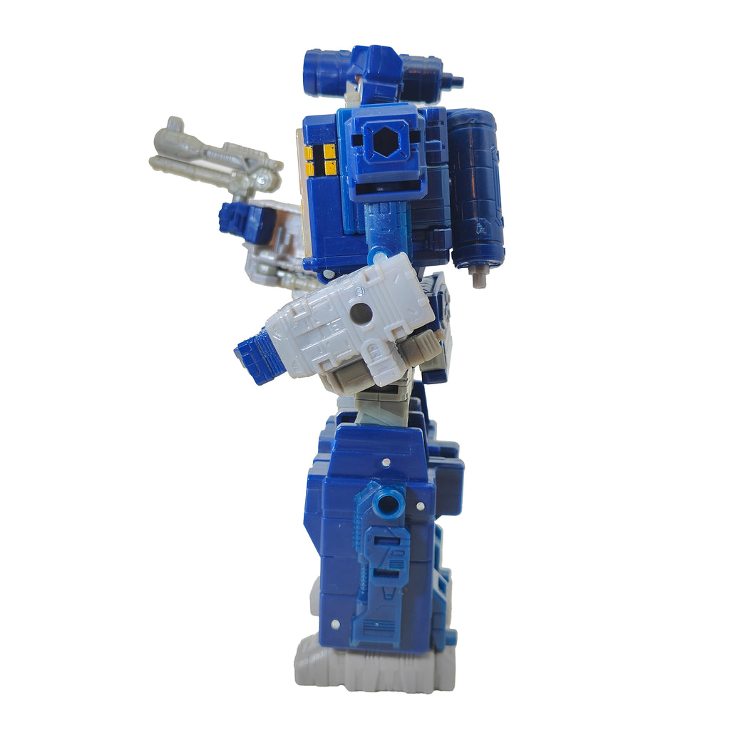 Transformers Legacy United G1 Universe Soundwave Leader Class