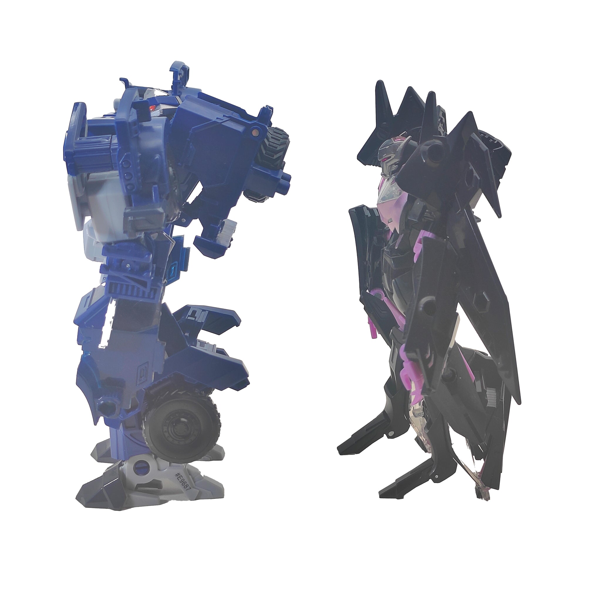 Transformers Prime War Breakdown and Jet Vehicon  10 Year Anniversary Deluxe Class Action Figures Hasbro 2022 – Transformers, Hasbro, 15 cm, 2022, pre-owned collector piece, Uncanny Collectibles Dublin Ireland