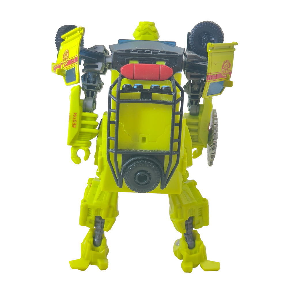 Transformers Studio Series 04 Ratchet Mission City Deluxe Class