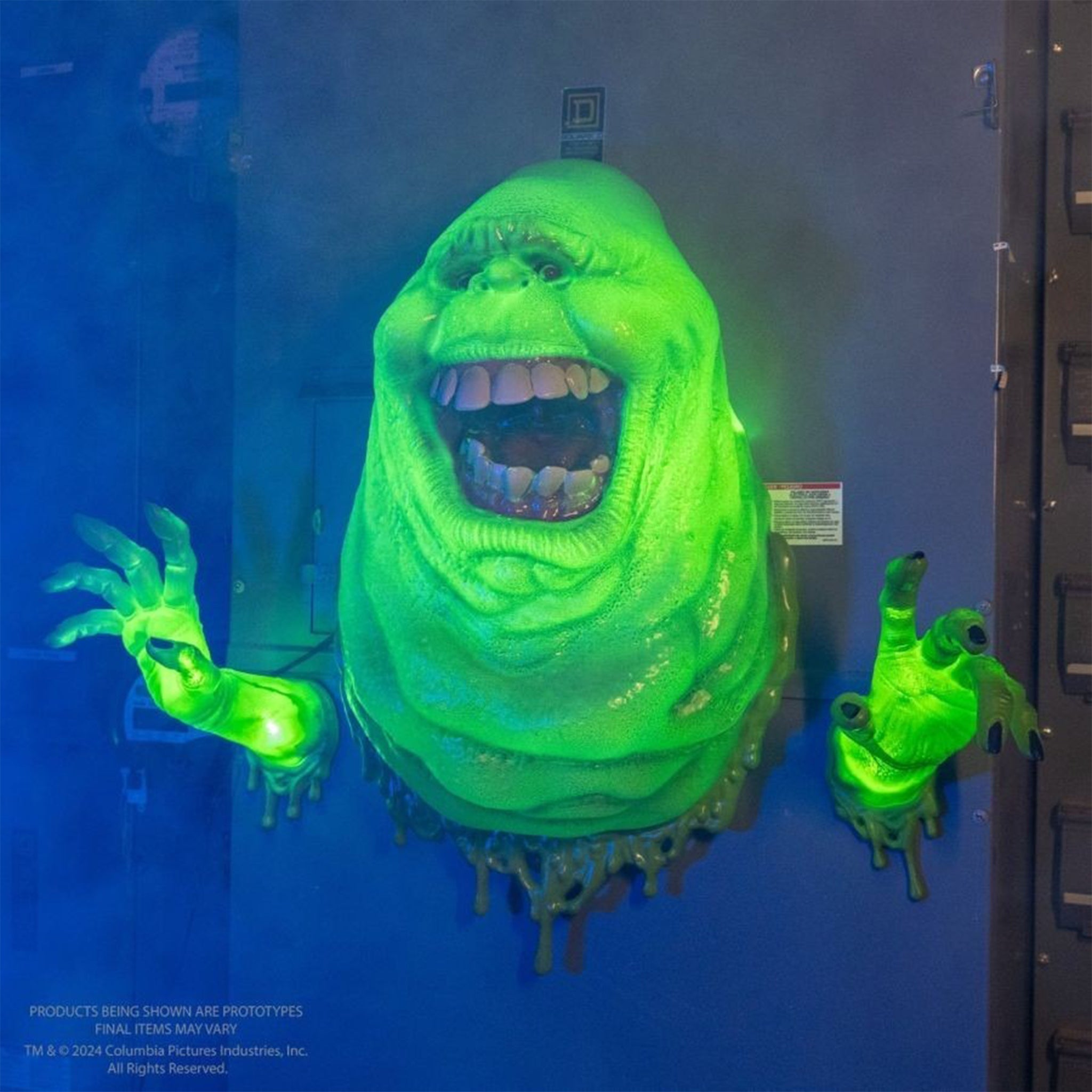 Trick or Treat Studios Ghostbusters Slimer Glowing Wallbreaker Wall Sculpture