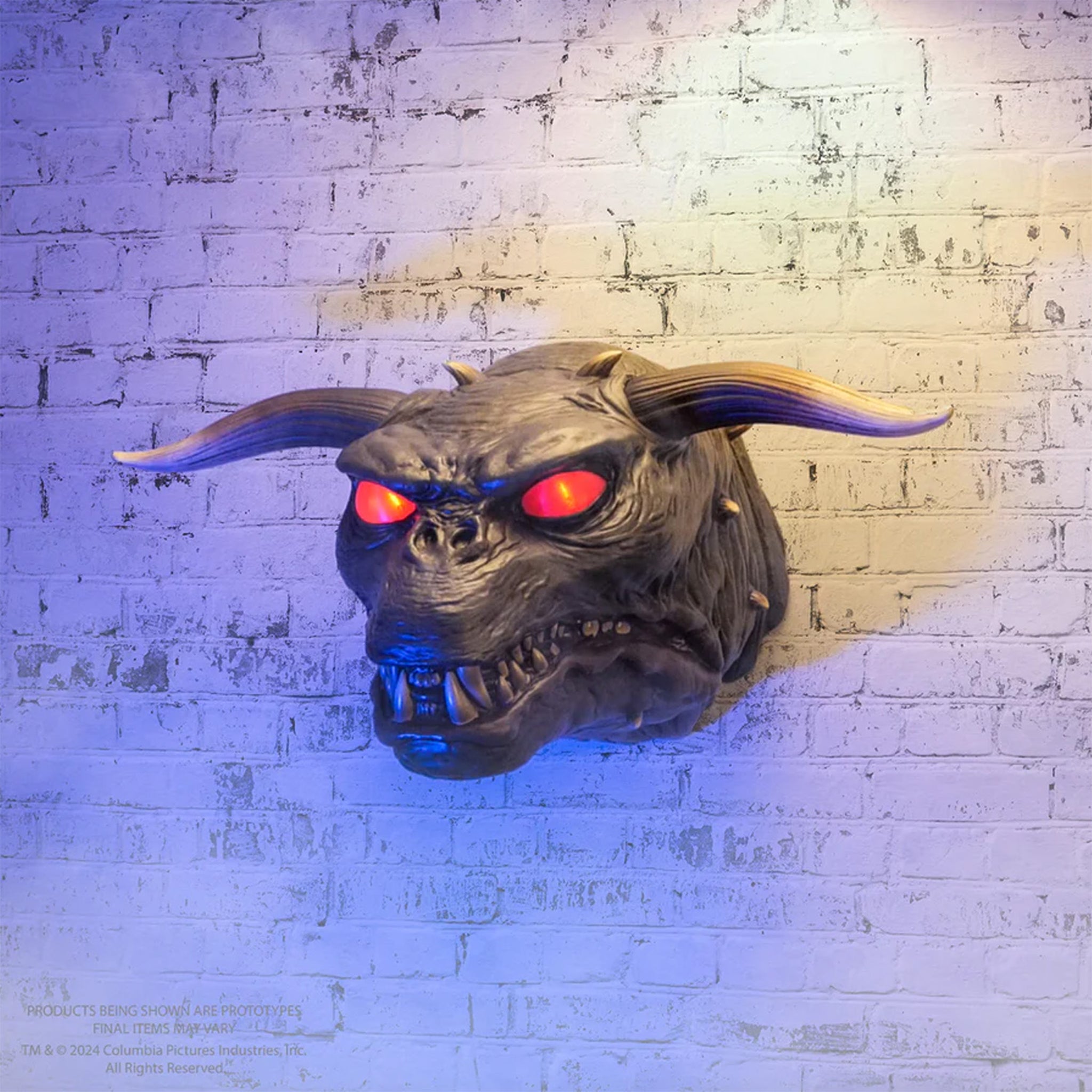 Trick or Treat Studios Ghostbusters Terror Dog Wallbreaker with Light-Up Eyes, 35cm, new