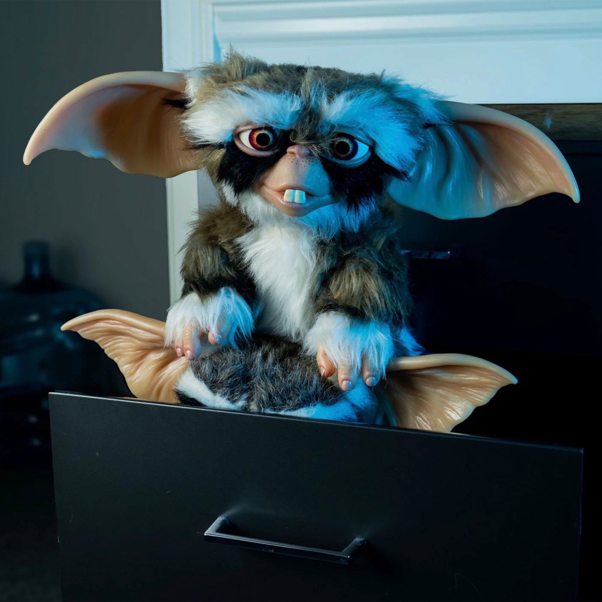 Trick or Treat Studios Gremlins 2 Lenny Mogwai 1:1 Scale Prop Replica – Gremlins, Trick or Treat Studios, 25 cm, 2024, brand new collector item, Uncanny Collectibles Dublin Ireland