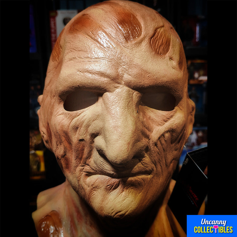 Trick or Treat Studios Nightmare on Elm Street 2 Deluxe Freddy Krueger Mask – Nightmare on Elm Street, Trick or Treat Studios, 35 cm, 2024, brand new collector item, Uncanny Collectibles Dublin Ireland