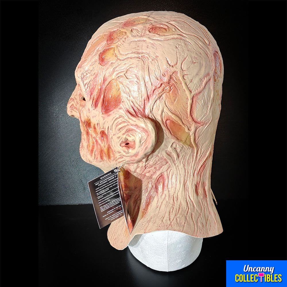 Trick or Treat Studios Nightmare on Elm Street 4 Deluxe Freddy Krueger Mask – Nightmare on Elm Street, Trick or Treat Studios, 35 cm, 2022, brand new collector item, Uncanny Collectibles Dublin Ireland