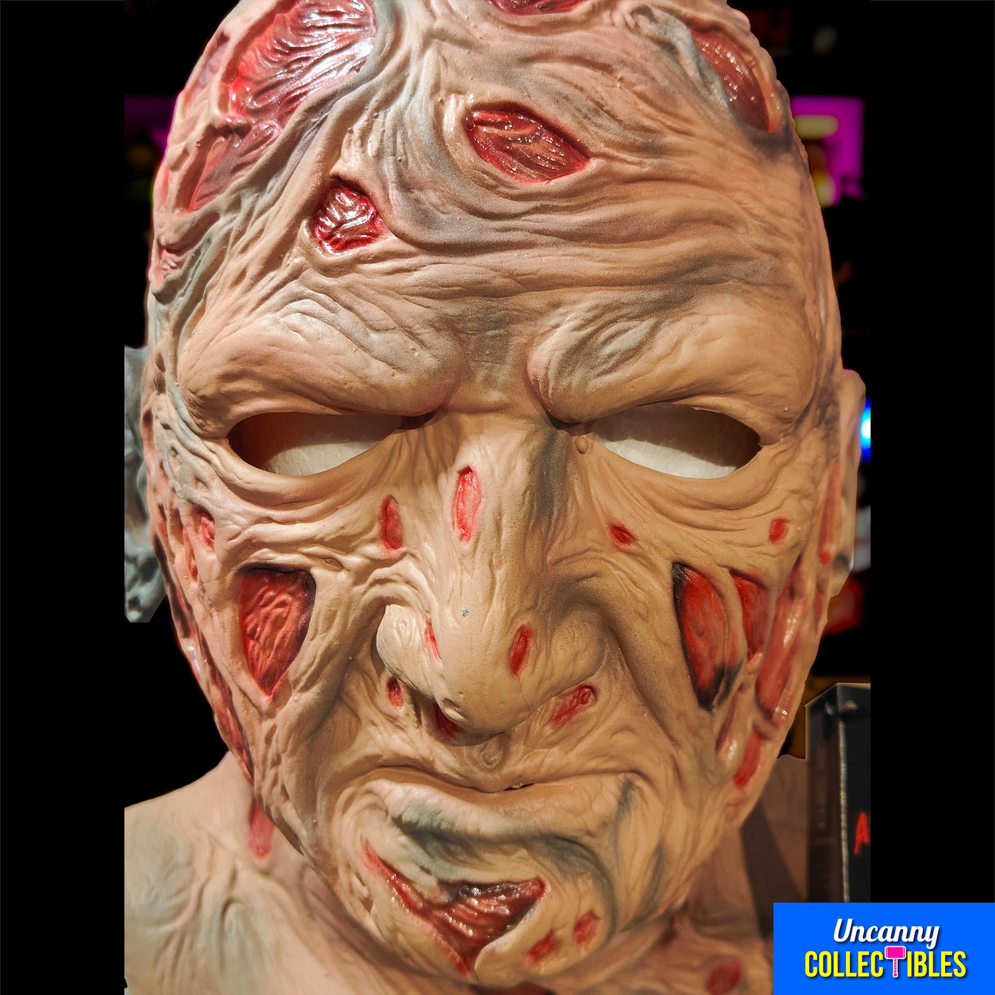 Trick or Treat Studios Nightmare on Elm Street Freddy Krueger Mask – Nightmare on Elm Street, Trick or Treat Studios, 35 cm, 2022, brand new collector item, Uncanny Collectibles Dublin Ireland