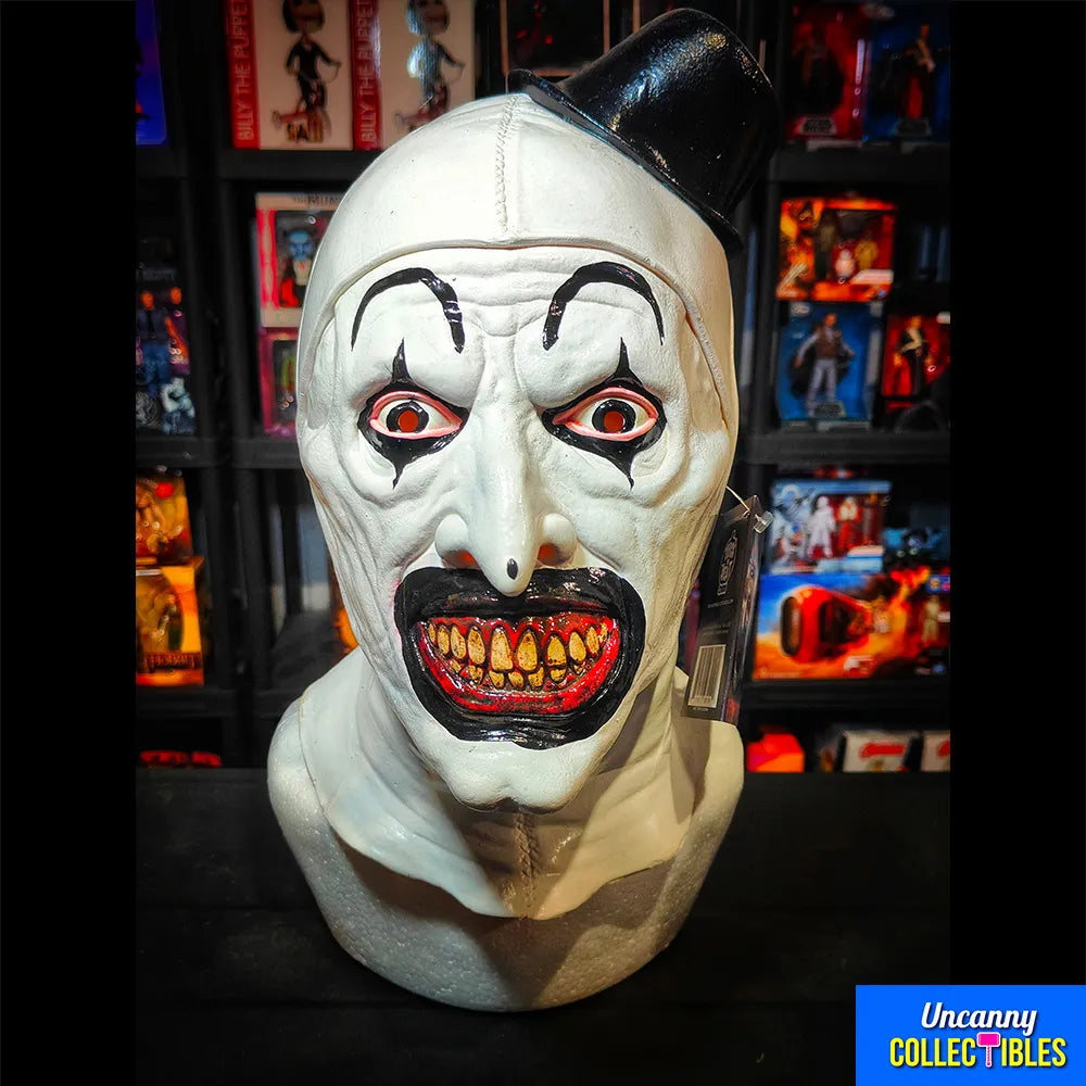 Terrifier Art the Clown Trick Or Treat Studios Full Head Latex Mask – Terrifier, Trick or Treat Studios, 35 cm, 2024, brand new collector item, Uncanny Collectibles Dublin Ireland