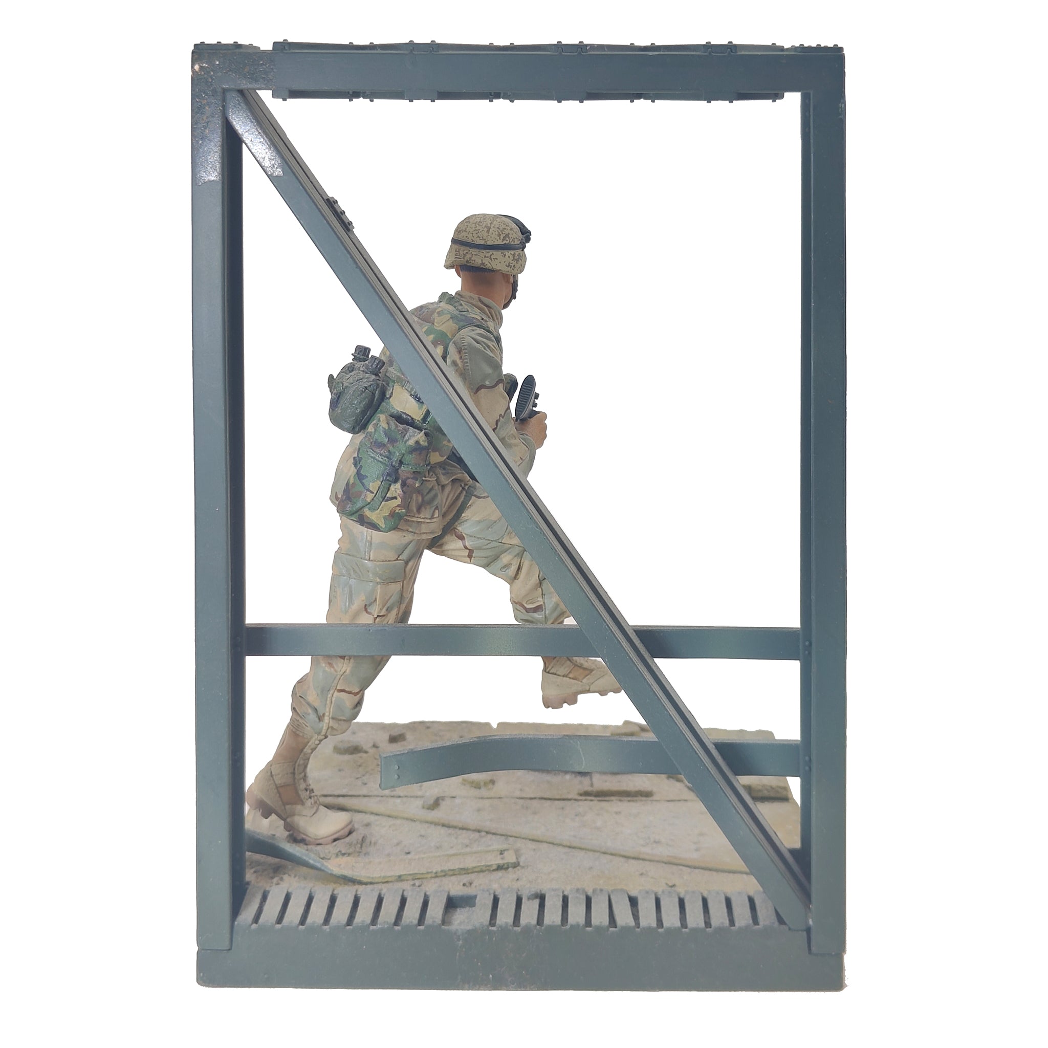 U.S.M.C. 1st M.E.U. Dusty Trails Toys Series 2 Action Figure 2004 15cm – Military, Vintage Brands, 15 cm, 2004, pre-owned collector piece, Uncanny Collectibles Dublin Ireland