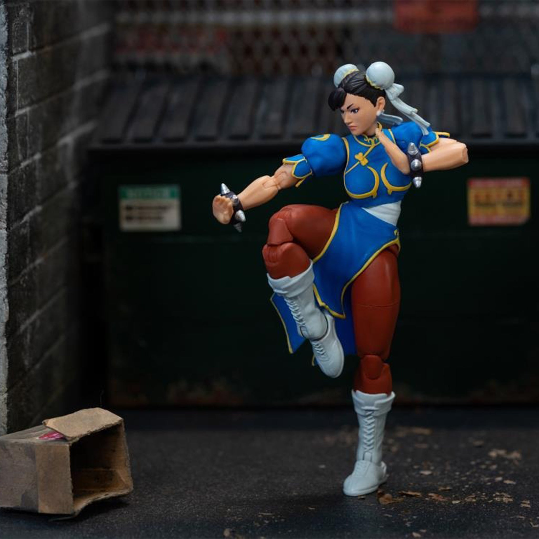 Ultra Street Fighter II Chun-Li Jada Toys Action Figure