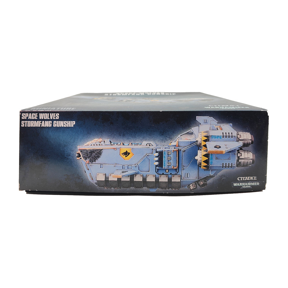 Warhammer 40000 Space Wolves Figures And Stormfang Gunship Parts Games Workshop 2011  53-11 – Warhammer 40k, Games Workshop, -, 2011, pre-owned collector piece, Uncanny Collectibles Dublin Ireland