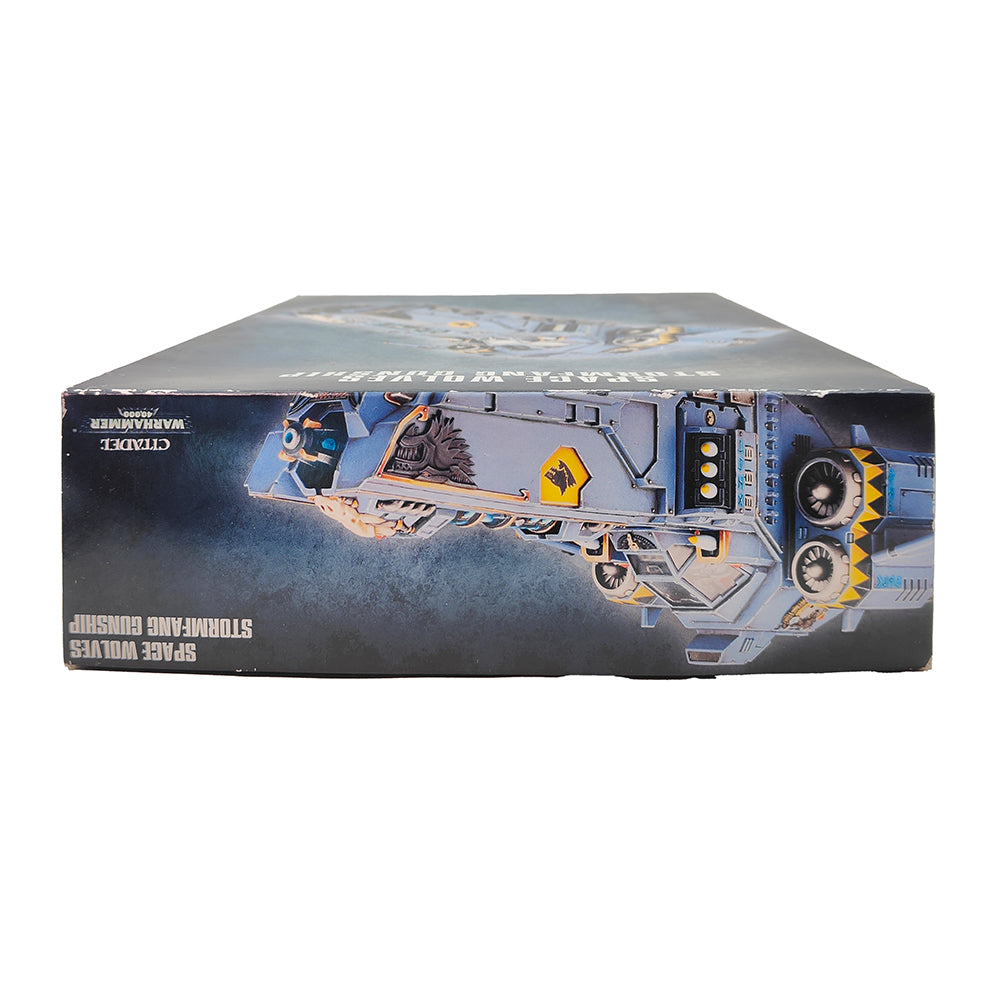 Warhammer 40000 Space Wolves Figures And Stormfang Gunship Parts Games Workshop 2011  53-11