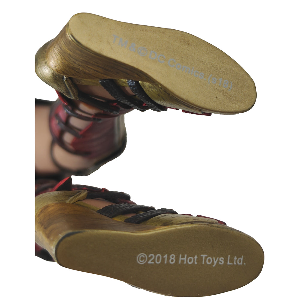 Wonder Woman Justice League Movie Hot Toys Action Figure 2018 30cm – DC Heroes, Hot Toys, 30 cm, 2018, pre-owned collector piece, Uncanny Collectibles Dublin Ireland